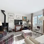 Вилла Maison Les Mimosas - Swimming Pool, Tennis, Shops Вильнёв-Лубе