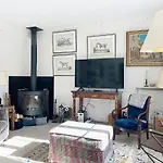 Вилла Maison Les Mimosas - Swimming Pool, Tennis, Shops Вильнёв-Лубе