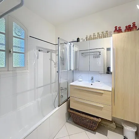 Maison Les Mimosas - Swimming Pool, Tennis, Shops Вилла Вильнёв-Лубе
